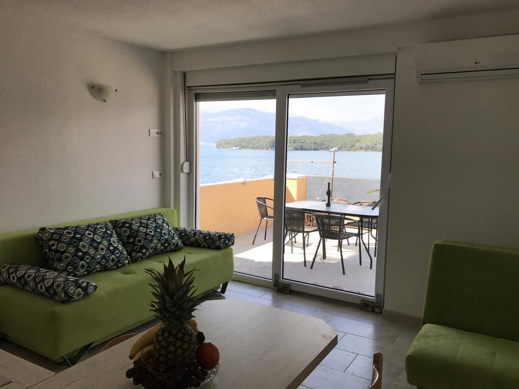Franovic Apartments Tivat Exterior photo