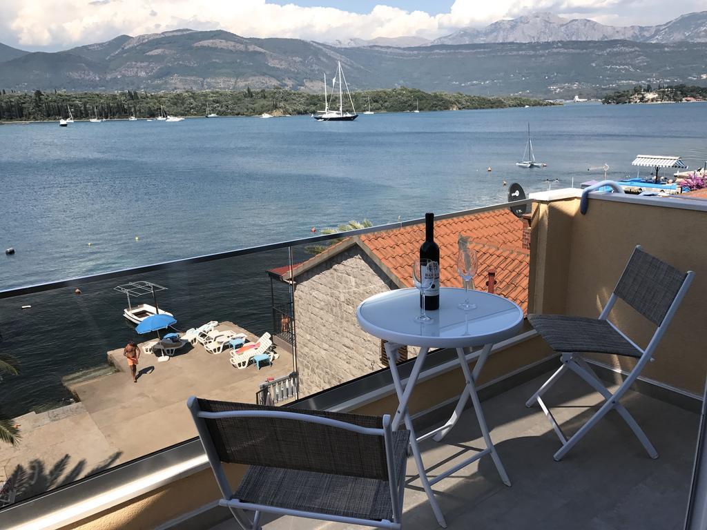 Franovic Apartments Tivat Exterior photo